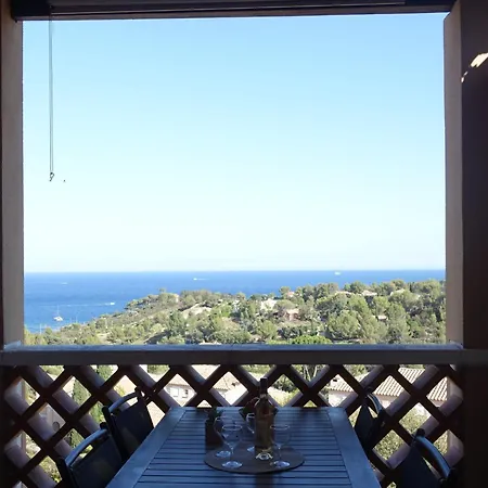 L'esquinade - P3 213 By Interhome *